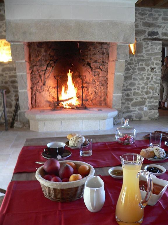 Le Manoir Du Pas Jahan Coueron Ngoại thất bức ảnh