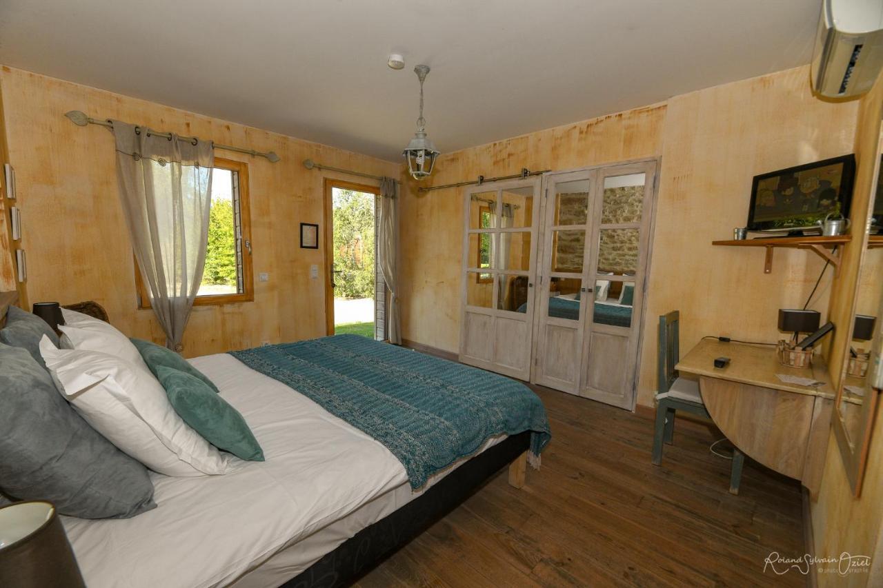 Le Manoir Du Pas Jahan Coueron Ngoại thất bức ảnh