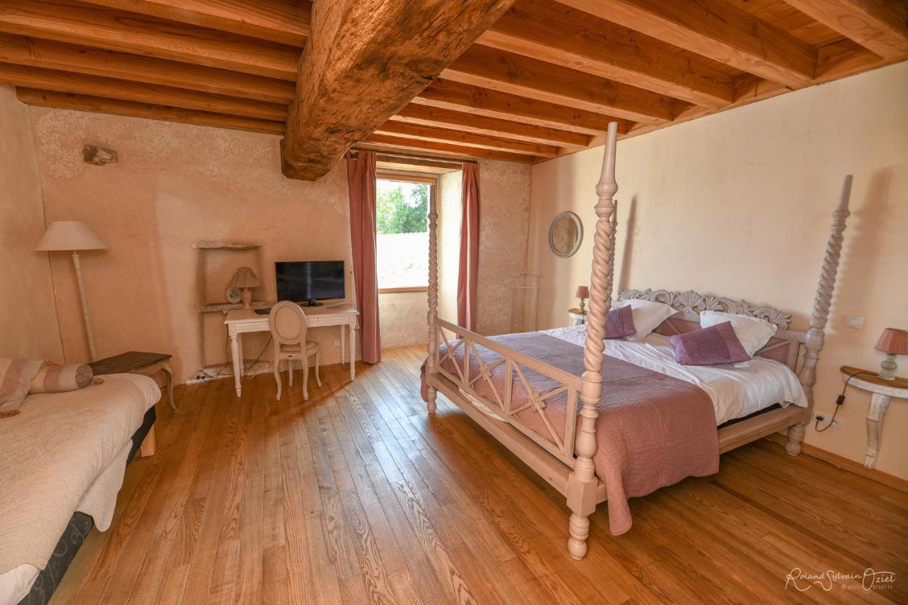 Le Manoir Du Pas Jahan Coueron Ngoại thất bức ảnh