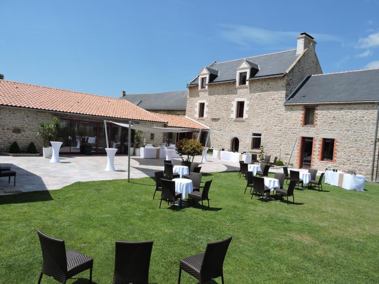 Le Manoir Du Pas Jahan Coueron Ngoại thất bức ảnh