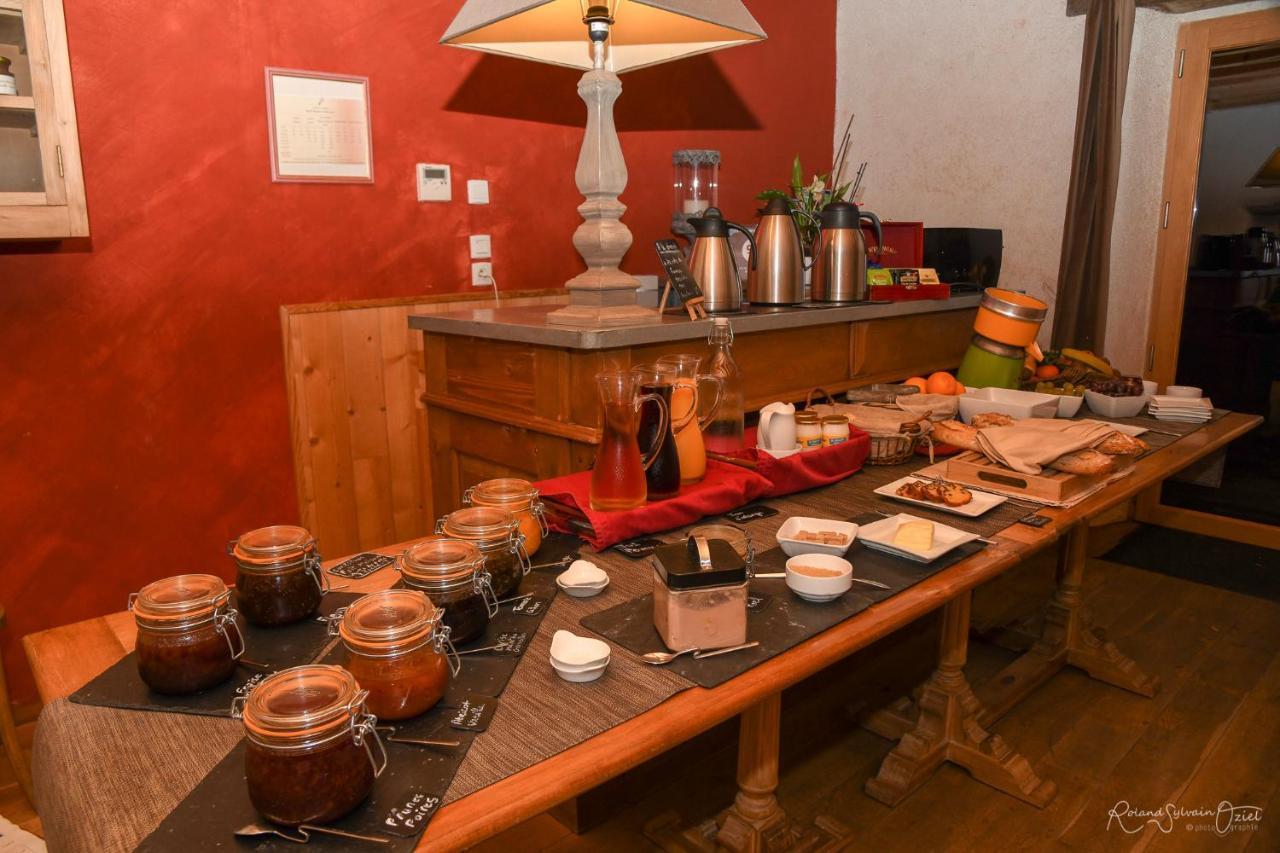 Le Manoir Du Pas Jahan Coueron Ngoại thất bức ảnh