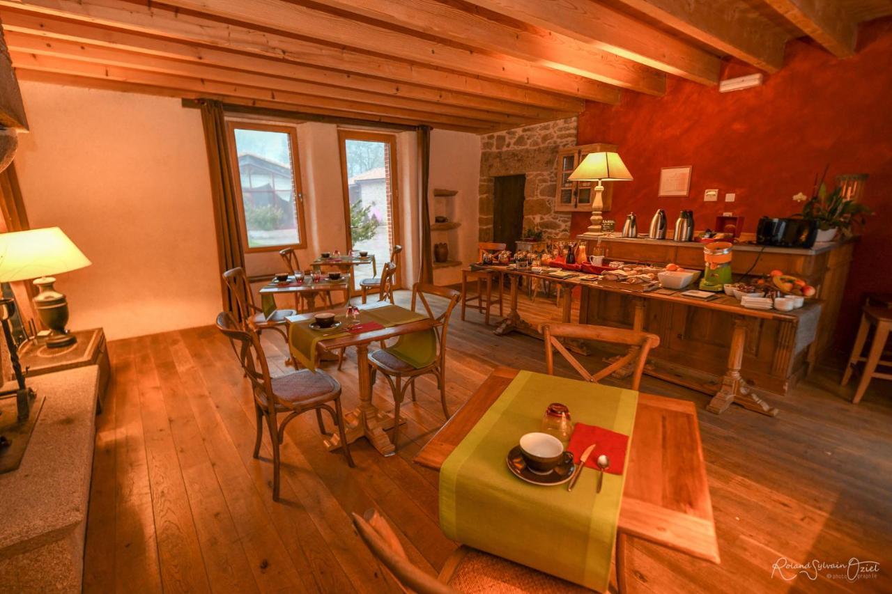 Le Manoir Du Pas Jahan Coueron Ngoại thất bức ảnh
